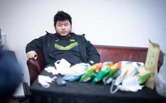 优派VX25G262K9小屏电竞显示器助力游戏玩家称霸战场